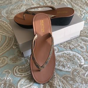 Kenneth Cole Reaction Fine Sun Sandals 9 M NIB